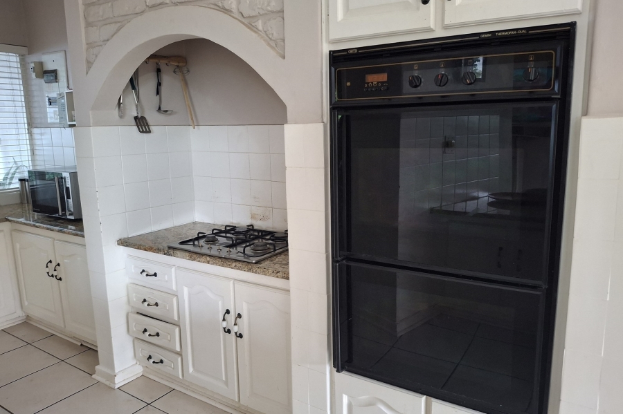 3 Bedroom Property for Sale in Vincent Heights Eastern Cape